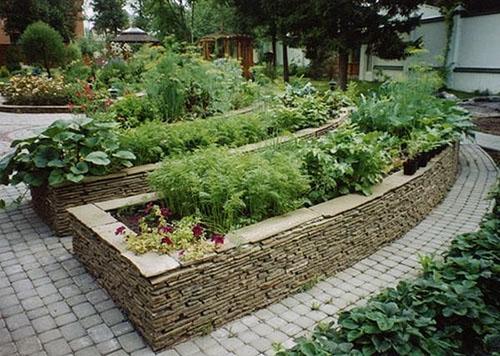 verduras en camas altas