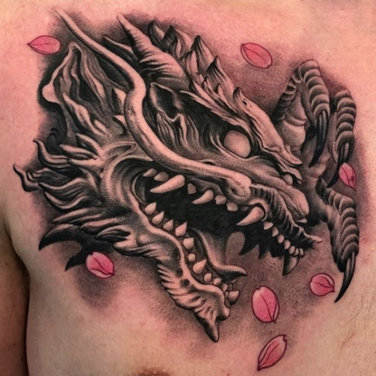 tätowierung, tätowierer, tätowierungsdesign, tattooinspiration, tätowierungskunst, japanisches tattoo, eingefärbt, inkedmag