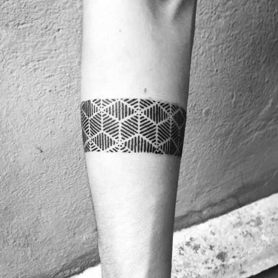 100 Armband Tattoo Designs für Männer und Frauen (du wirst dir wünschen, du hättest mehr Arme)