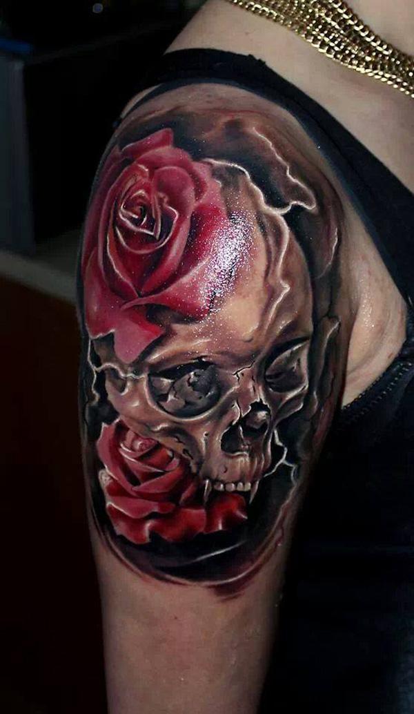 Ärmel Tattoo mit Totenkopf und zwei roten Rosen für Männer
