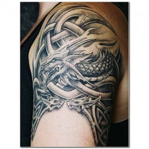 100 nejlepších návrhů kmenových tetování pro muže a ženy