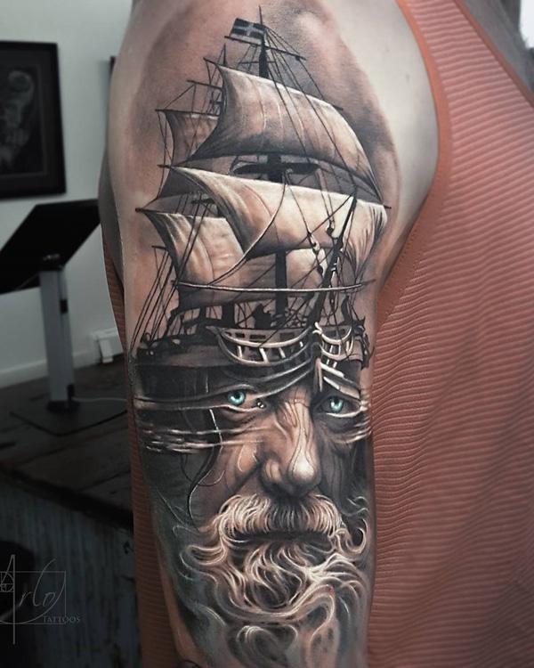 Loď s portrétním tetováním-54