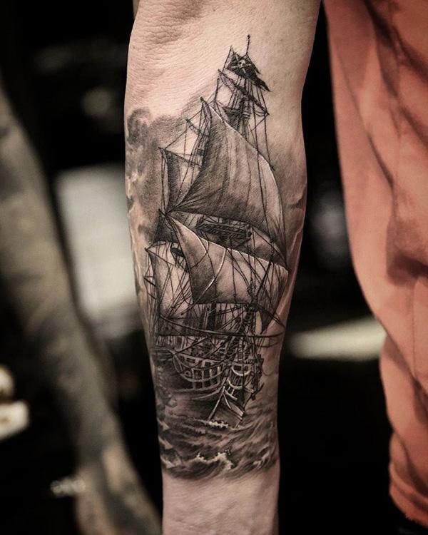 Tetování na paži lodi-77