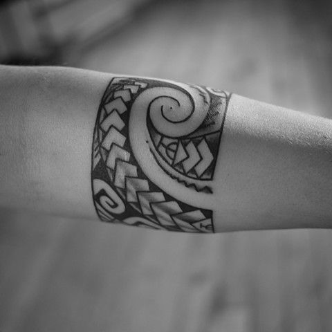 100 Polynesische Tattoo-Fotos, die wunderschön sind