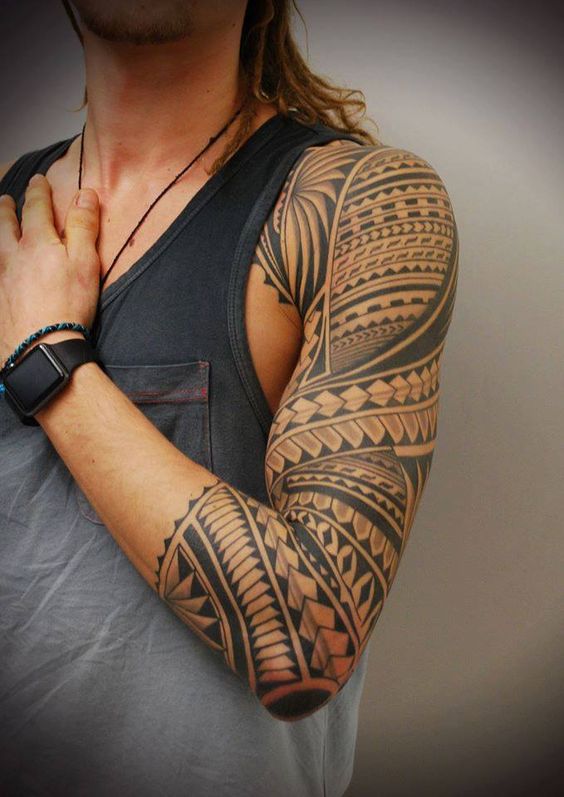 100 Polynesische Tattoo-Fotos, die wunderschön sind