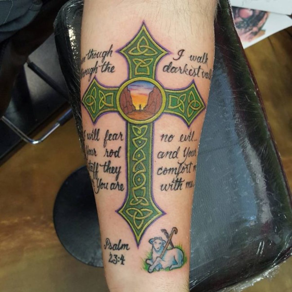 Keltisches Kreuz-Tattoo-74-650x650