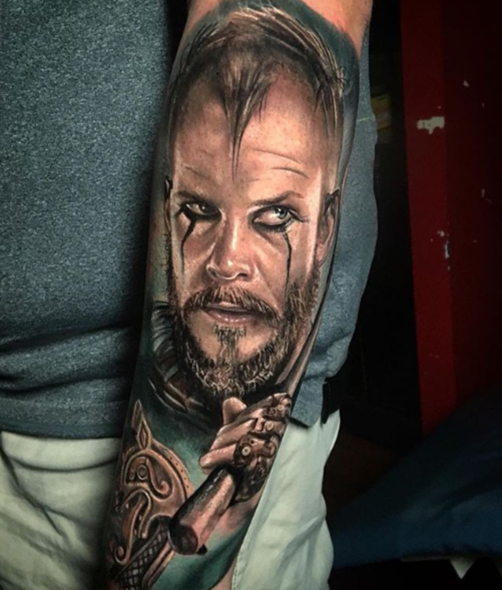 Tattoo, Tätowierer, Tattoo-Idee, Tattoo-Design, Tattoo-Inspiration, Tattoo-Kunst, Tattoo für Männer, Männer-Tattoo, eingefärbt, inkedmag