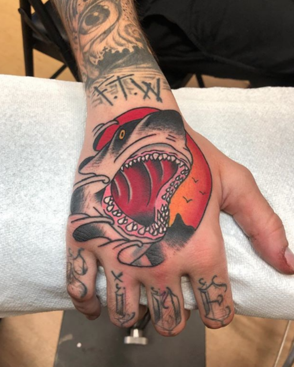 Tattoo, Tätowierer, Tattoo-Idee, Tattoo-Design, Tattoo-Inspiration, Tattoo-Kunst, Tattoo für Männer, Männer-Tattoo, eingefärbt, inkedmag