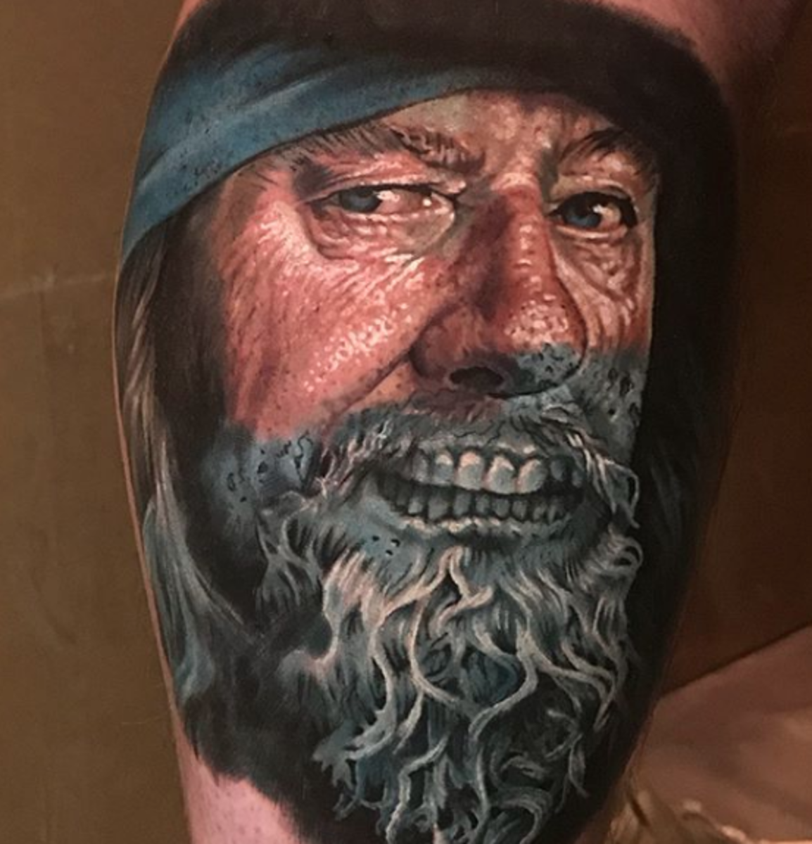 Tattoo, Tätowierer, Tattoo-Idee, Tattoo-Design, Tattoo-Inspiration, Tattoo-Kunst, Tattoo für Männer, Männer-Tattoo, eingefärbt, inkedmag