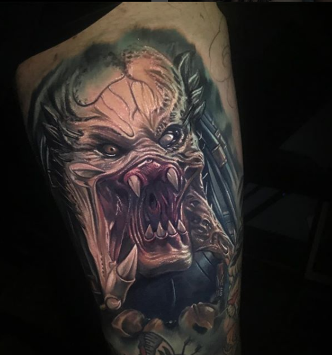 Tattoo, Tätowierer, Tattoo-Idee, Tattoo-Design, Tattoo-Inspiration, Tattoo-Kunst, Tattoo für Männer, Männer-Tattoo, eingefärbt, inkedmag
