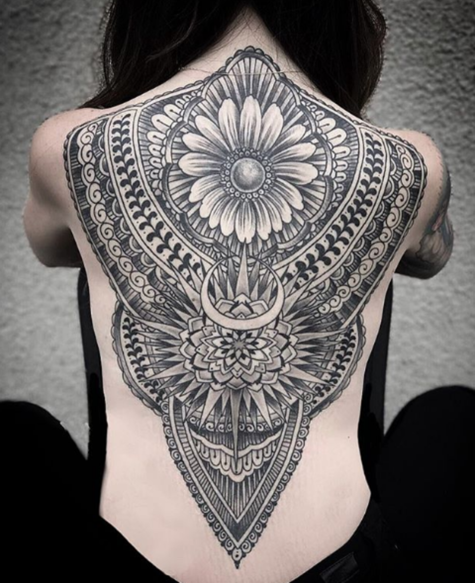 tattoo, tätowierer, tattoo-idee, tattoo-inspiration, tattoo-design, eingefärbt, inkedmag, tattoo für frauen, frauen tattoo