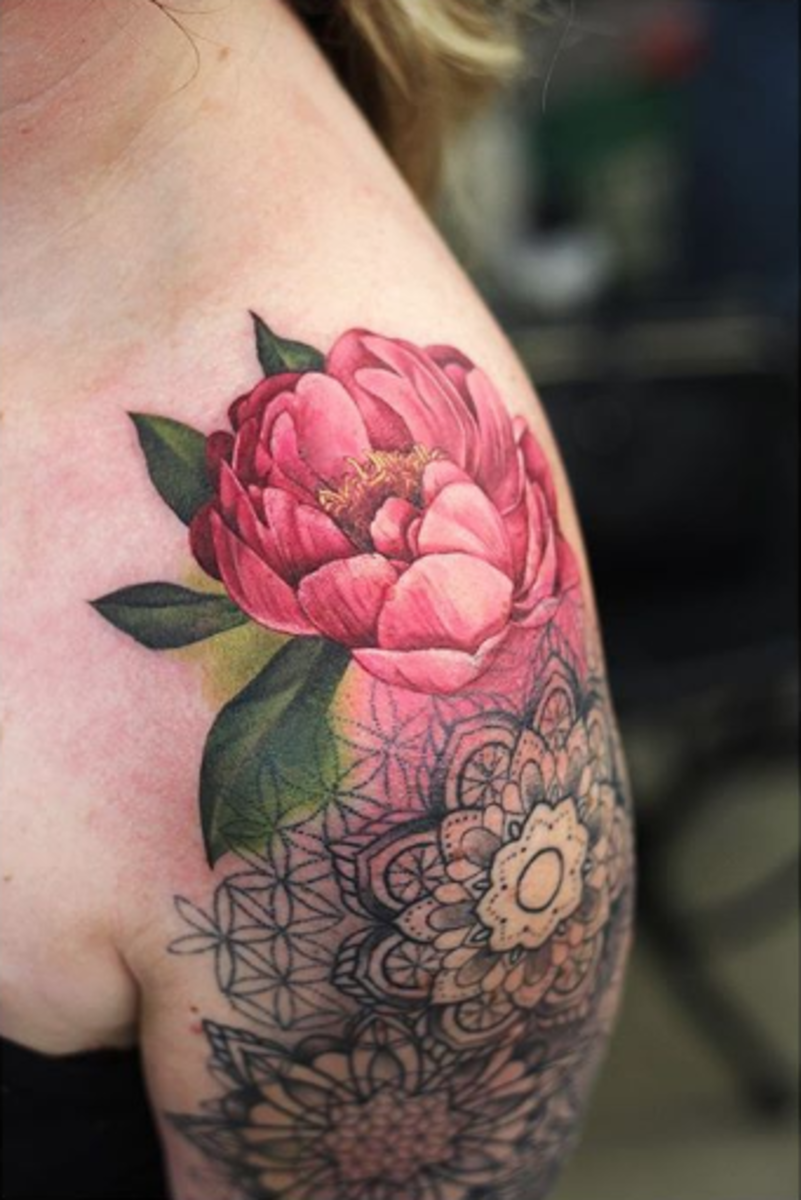 tattoo, tätowierer, tattoo-idee, tattoo-inspiration, tattoo-design, eingefärbt, inkedmag, tattoo für frauen, frauen tattoo