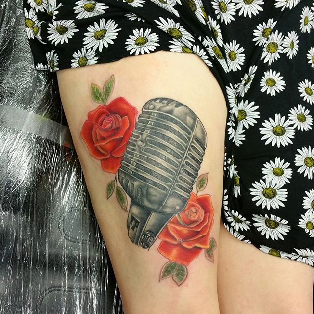 101 geniale Musik-Tattoos, die Sie selbst bekommen möchten