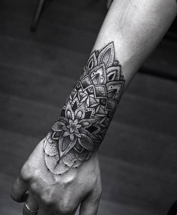 Schwarzes Mandala Dotwork-Armband für Herren