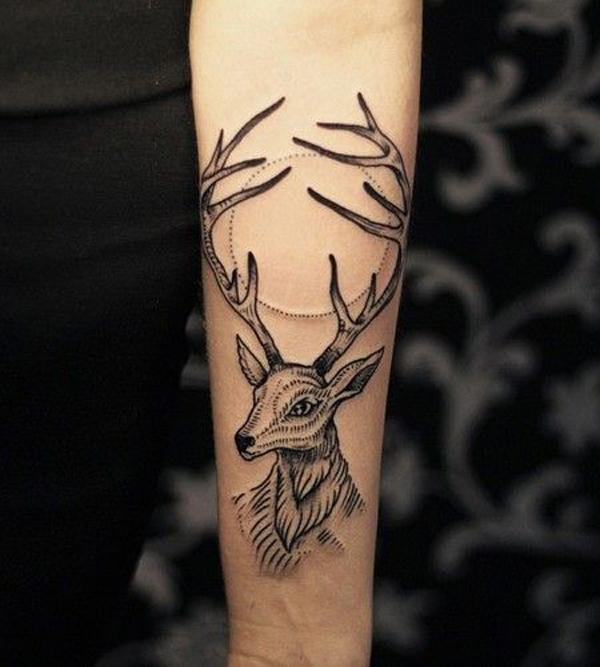 Cooles Hirsch Unterarm Tattoo