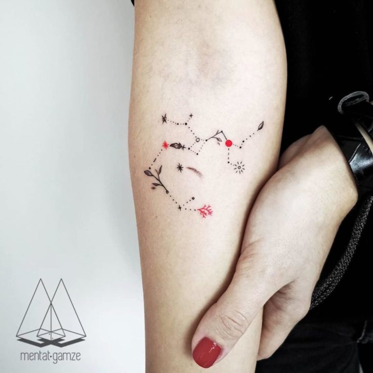 Schütze-Konstellation-Tattoo-by-Mentat-Gamze-728x728
