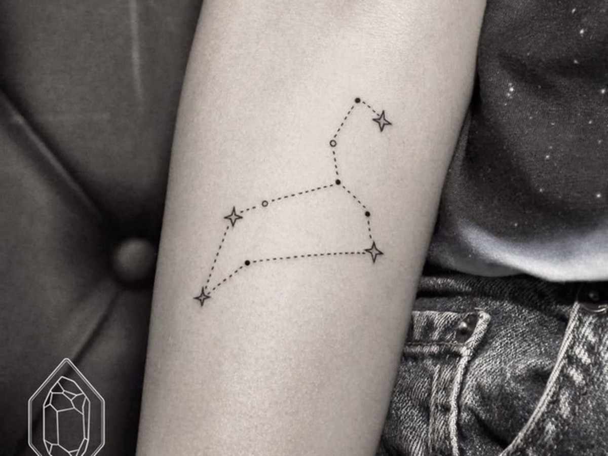 Löwe-Konstellation-Tattoo-1630