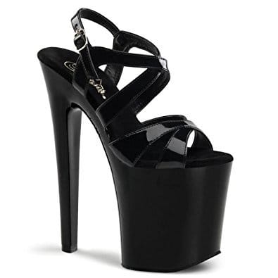 Stripper Heels sind in fast jedem Club ein absolutes Muss. Viele Mädchen haben ihr Lieblingspaar, andere tauschen ihre Lieblingsstile jedoch gerne zwischen den Schichten aus.