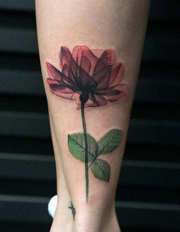 Rose Kalb-Tattoo für Mädchen