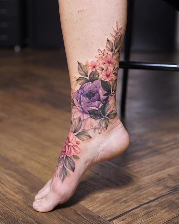 Rose bush tetování pěšky