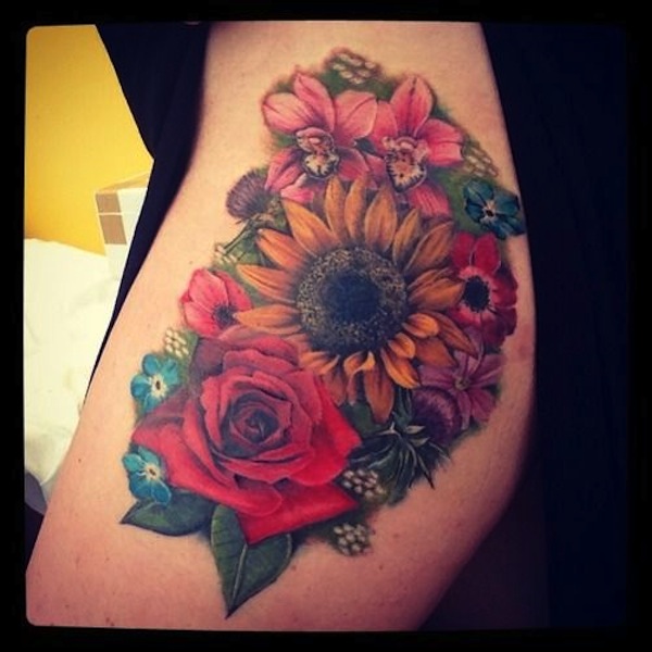 125 Sonnenblumen-Tattoo, um Ihren Tag zu erhellen