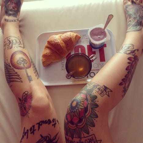 2-tetovaná snídaně