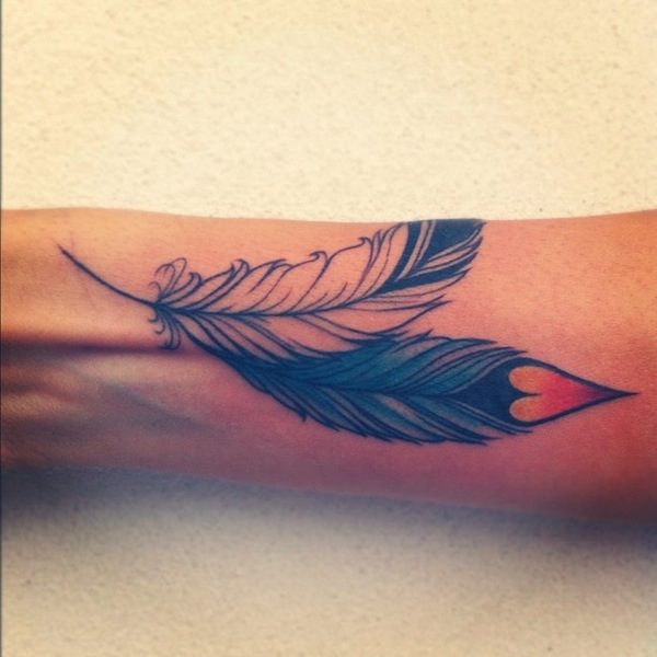 135 tetování z peří, které vám umožní létat