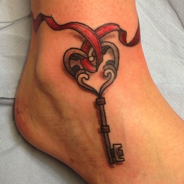144 důmyslných klíčových tetování
