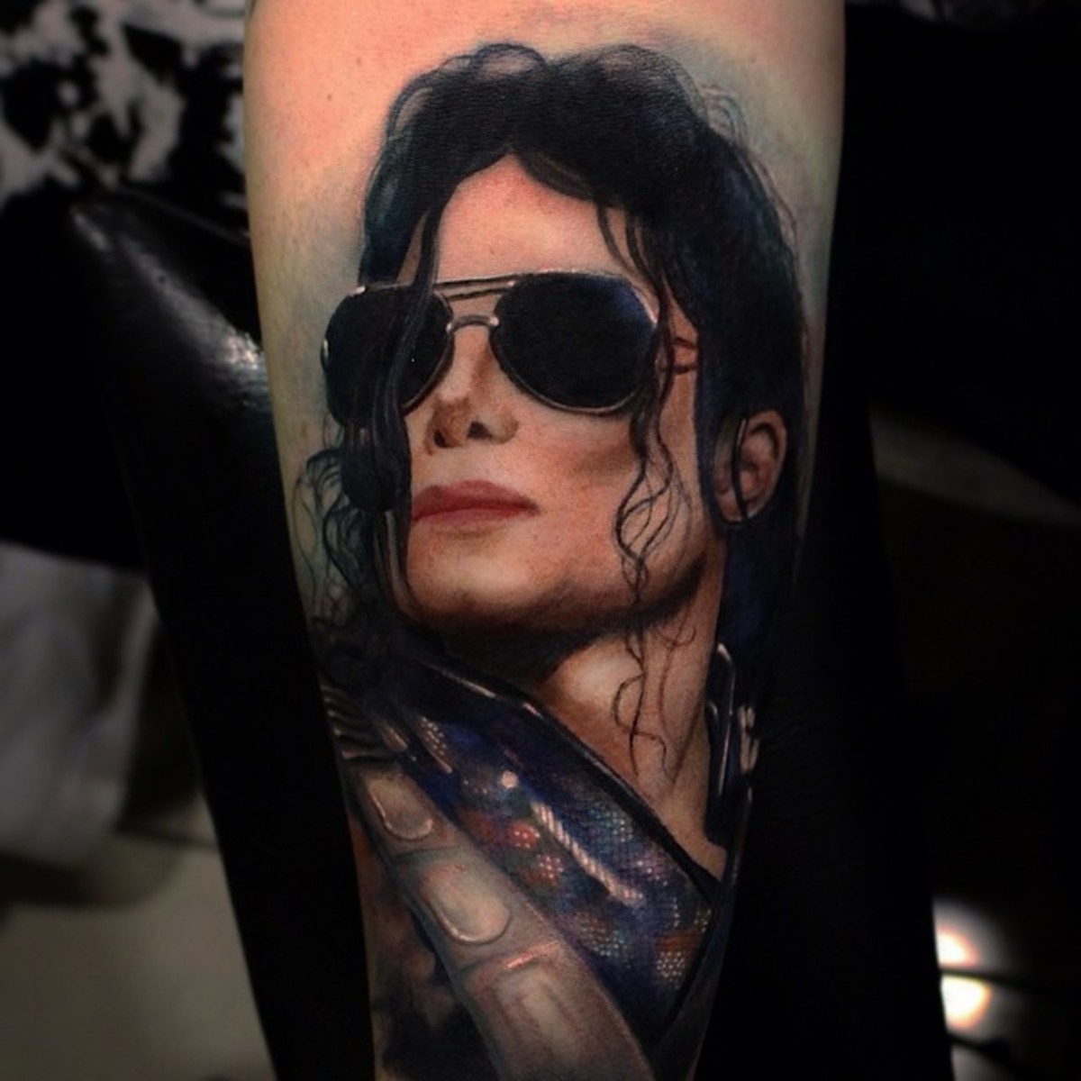 Realistické-Michael-Jackson-Tattoo-Portrét-od-Yomico-Moreno