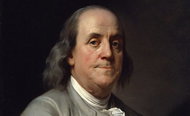 Foto über Wikipedia Der Benjamin-Franklin-Effekt. Um jemanden dazu zu bringen, dich mehr zu mögen, bitte ihn, dir einen Gefallen zu tun. Sie werden argumentieren, dass sie dir den Gefallen getan haben, weil sie dich mögen, und werden dir in Zukunft eher helfen.