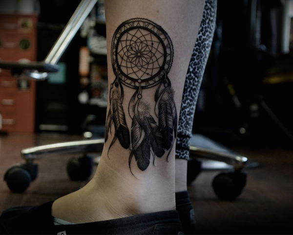 166 Dreamcatcher Tattoos من أجل ليلة نوم هانئة