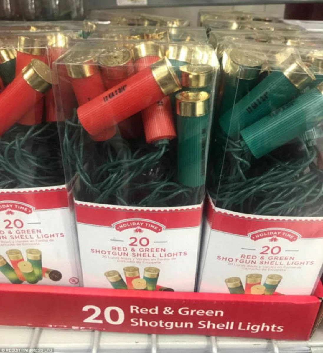 الأحمر والأخضر يجعل أي رمز للموت يبدو أكثر قليلاً في عيد الميلاد!