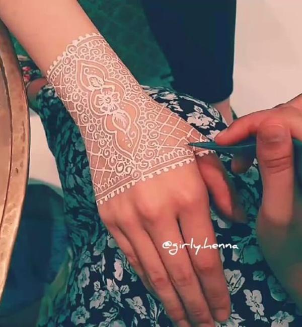 Bílá Henna Design-10