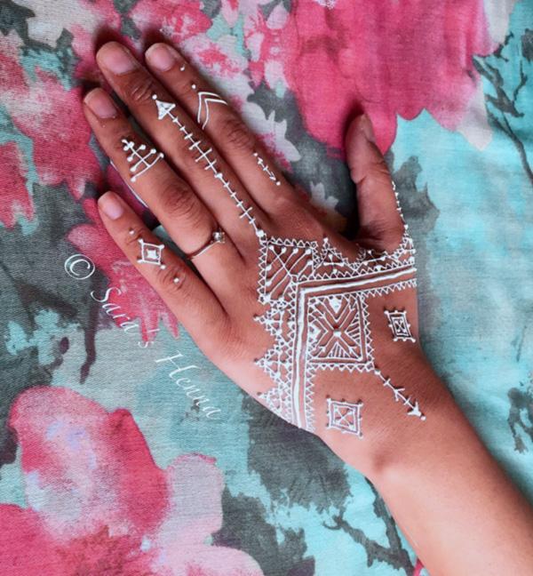 Bílá Henna Design-18