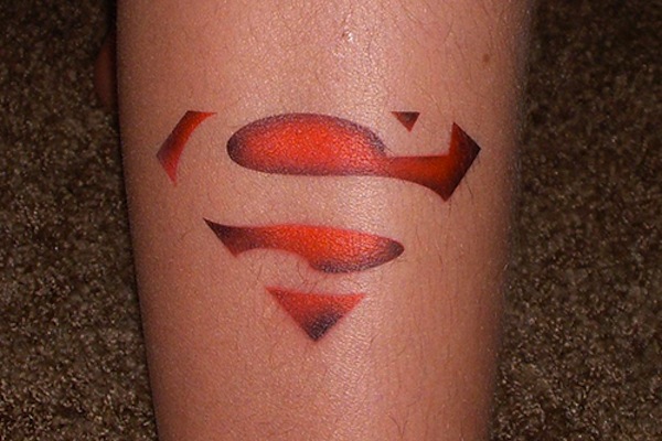 25 Superman Tattoo für den Helden in dir