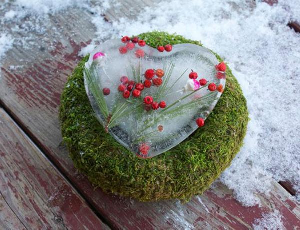 valentinstag-diy-ideen-home-surprise-moos-iced-heart-berries