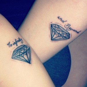 30 atemberaubende Diamant-Tattoo-Designs