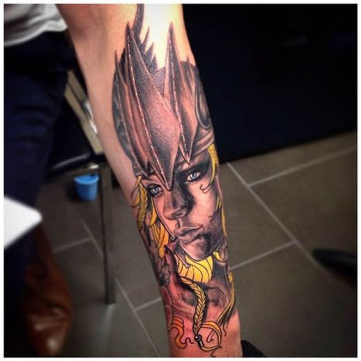 Frau Wikinger Tattoo