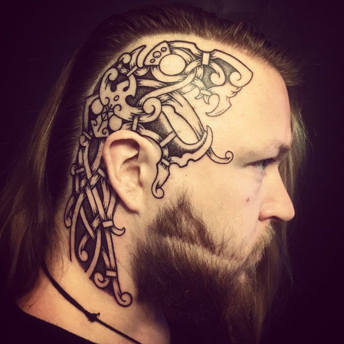 tetování vikingské hlavy