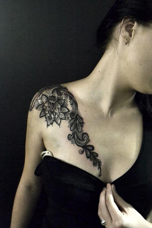 krajkové tetování klíční kosti