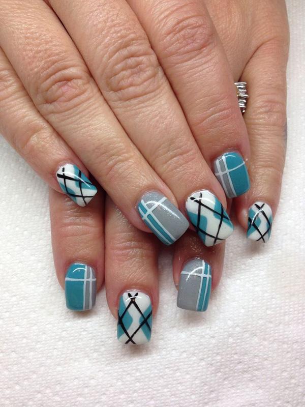 Plaid Nail Art-4