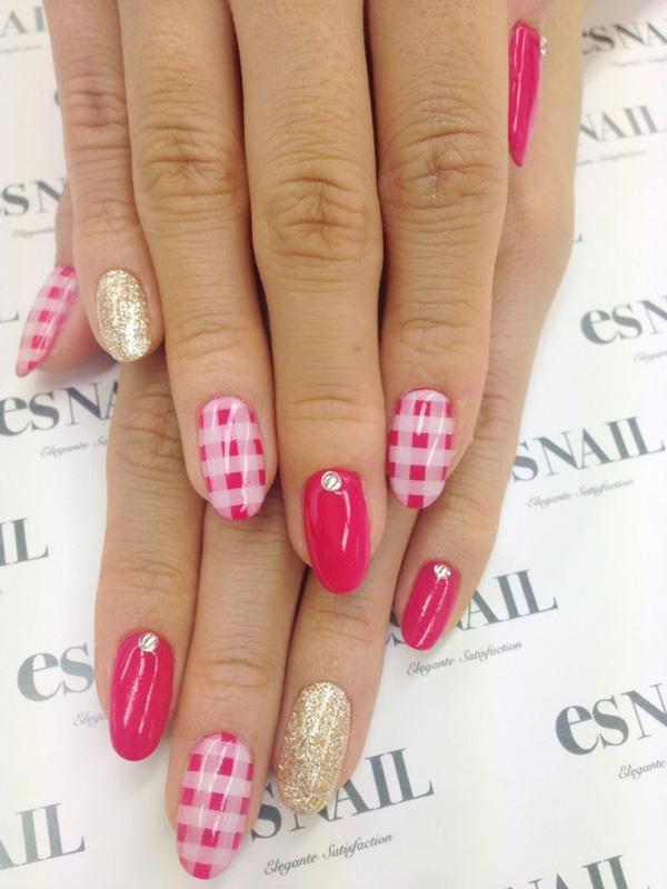 Gingham Nail Designs-5