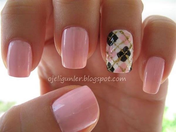 Ručně malované - Nail Art