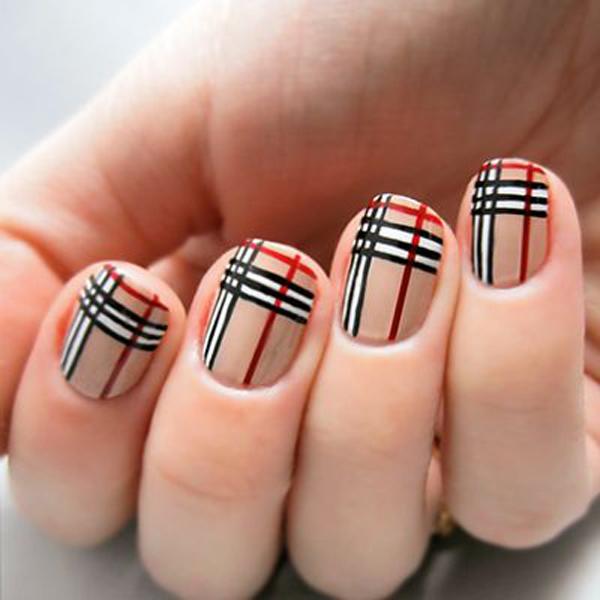 Plaid Nail Art-1