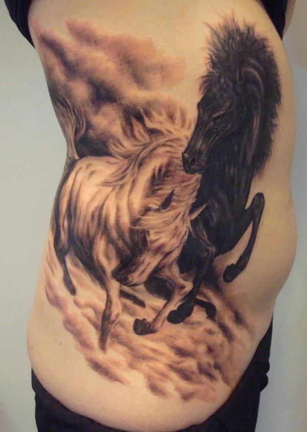 boční tetování koní