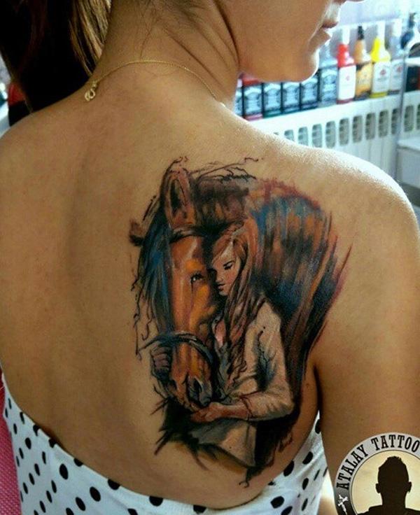 tetování koně a dívky na zádech