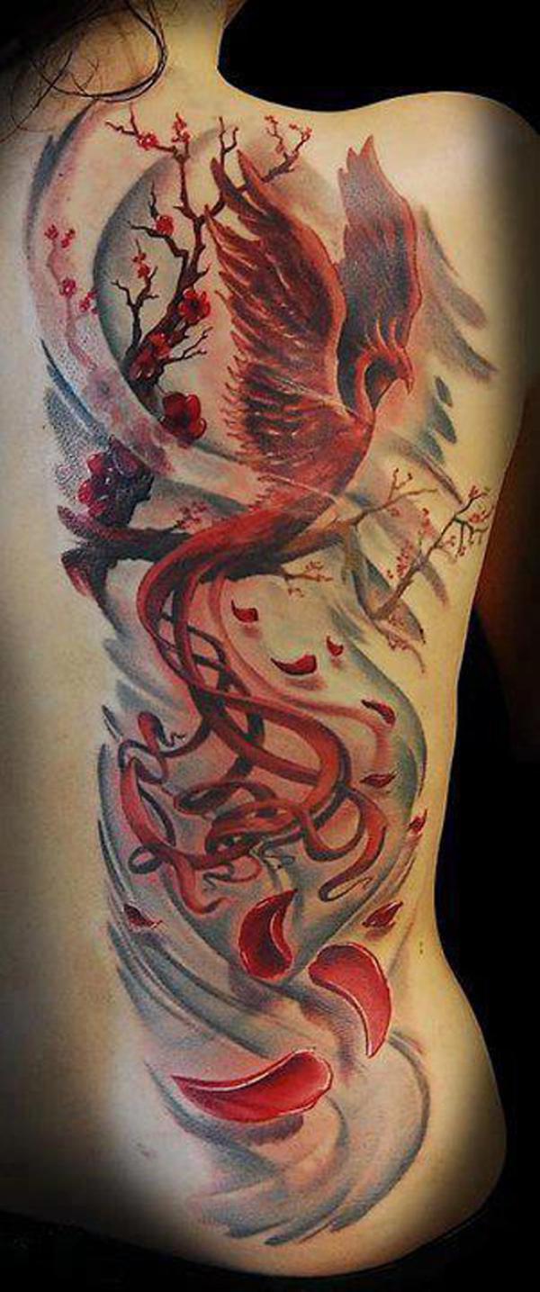 Phönix und Pflaumenblüte Tattoo am Rücken im chinesischen Tintenstil