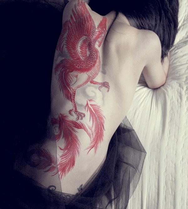 Ganzer Rücken Phoenix japanisches Tattoo für Frauen