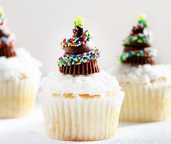 čokoládové-vánoční-stromové-cupcakes
