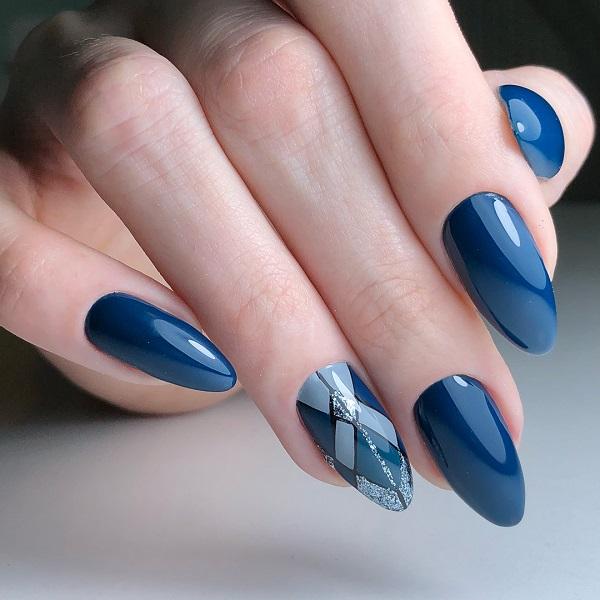 Geometric Nail Art